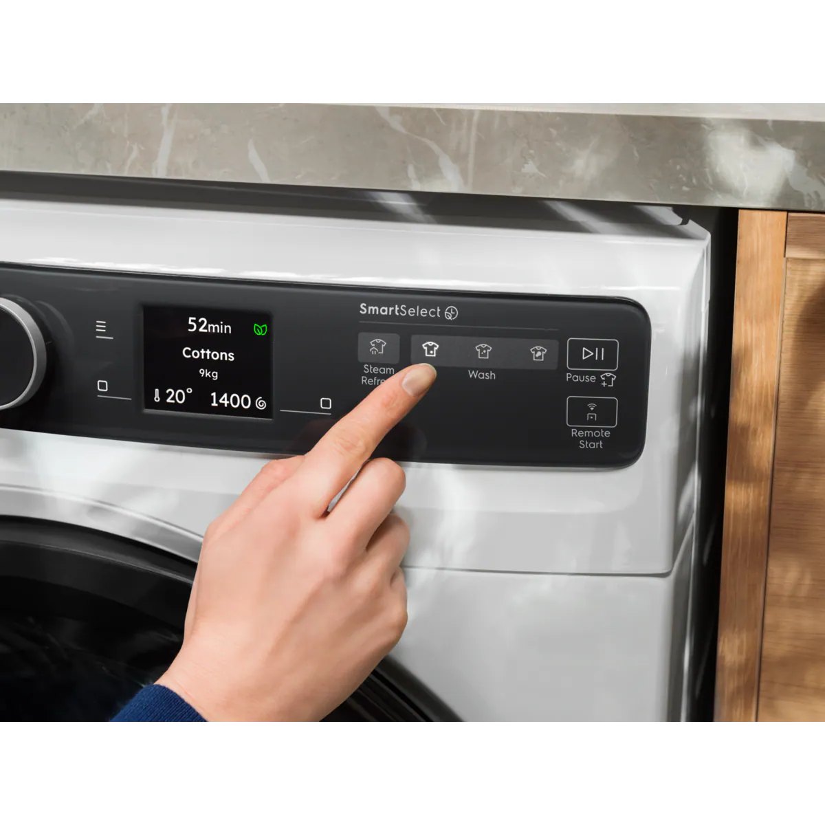 SmartSelect upraví pranie jedným kliknutím, ušetrí až 80 % energie, 50 % času a 20 % vody*
